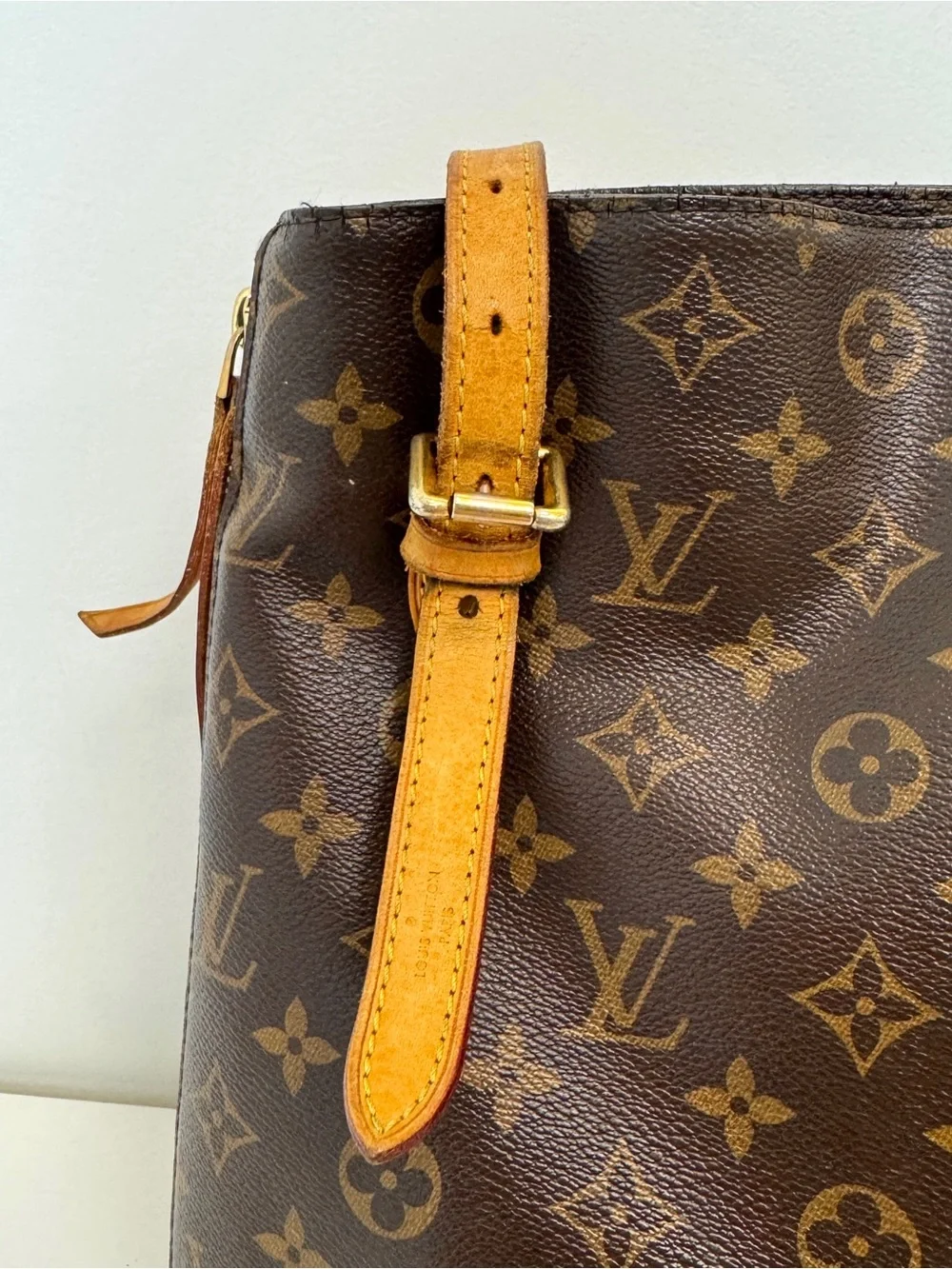 Louis Vuitton Brown Tan Monogram Voltaire Leather Trim Shoulder Bag Tote LV Zip